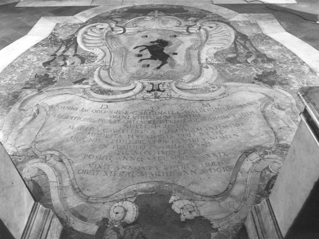 lastra tombale - ambito romano (sec. XVIII)